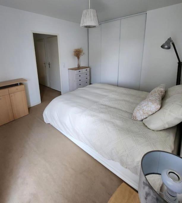 Appartement 2 Pieces 5Min Gare Val D'Europe Parking Inclus Montevrain Bagian luar foto